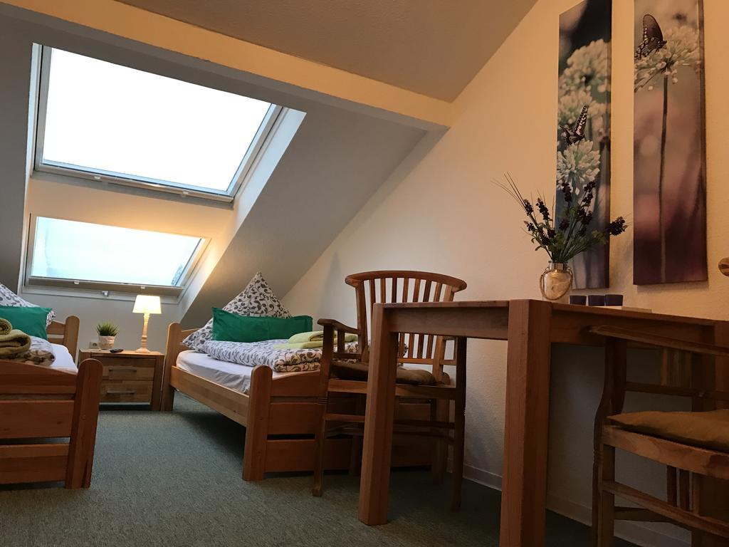 Hotel Leezdorfer Hof Esterno foto