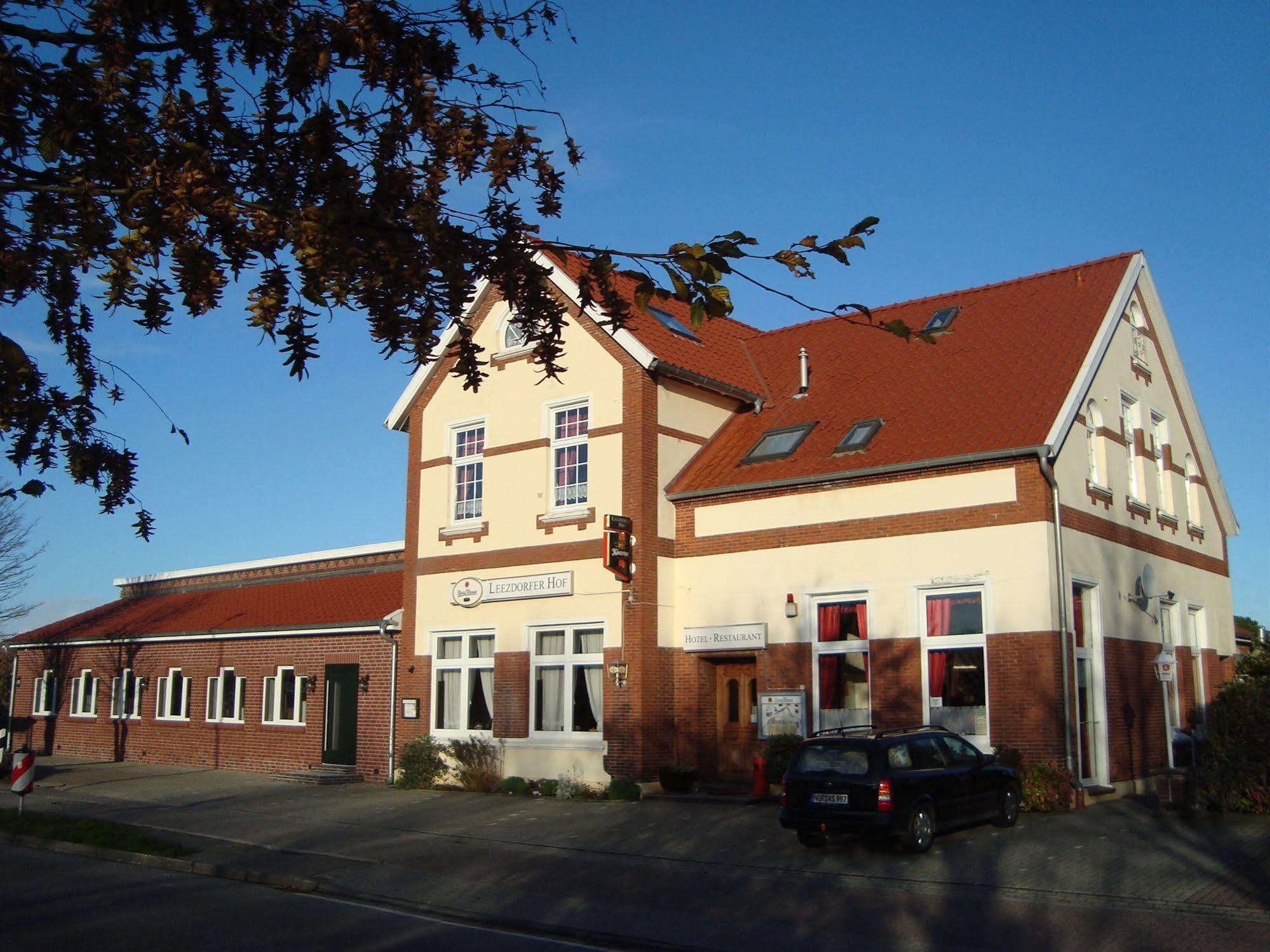 Hotel Leezdorfer Hof Esterno foto